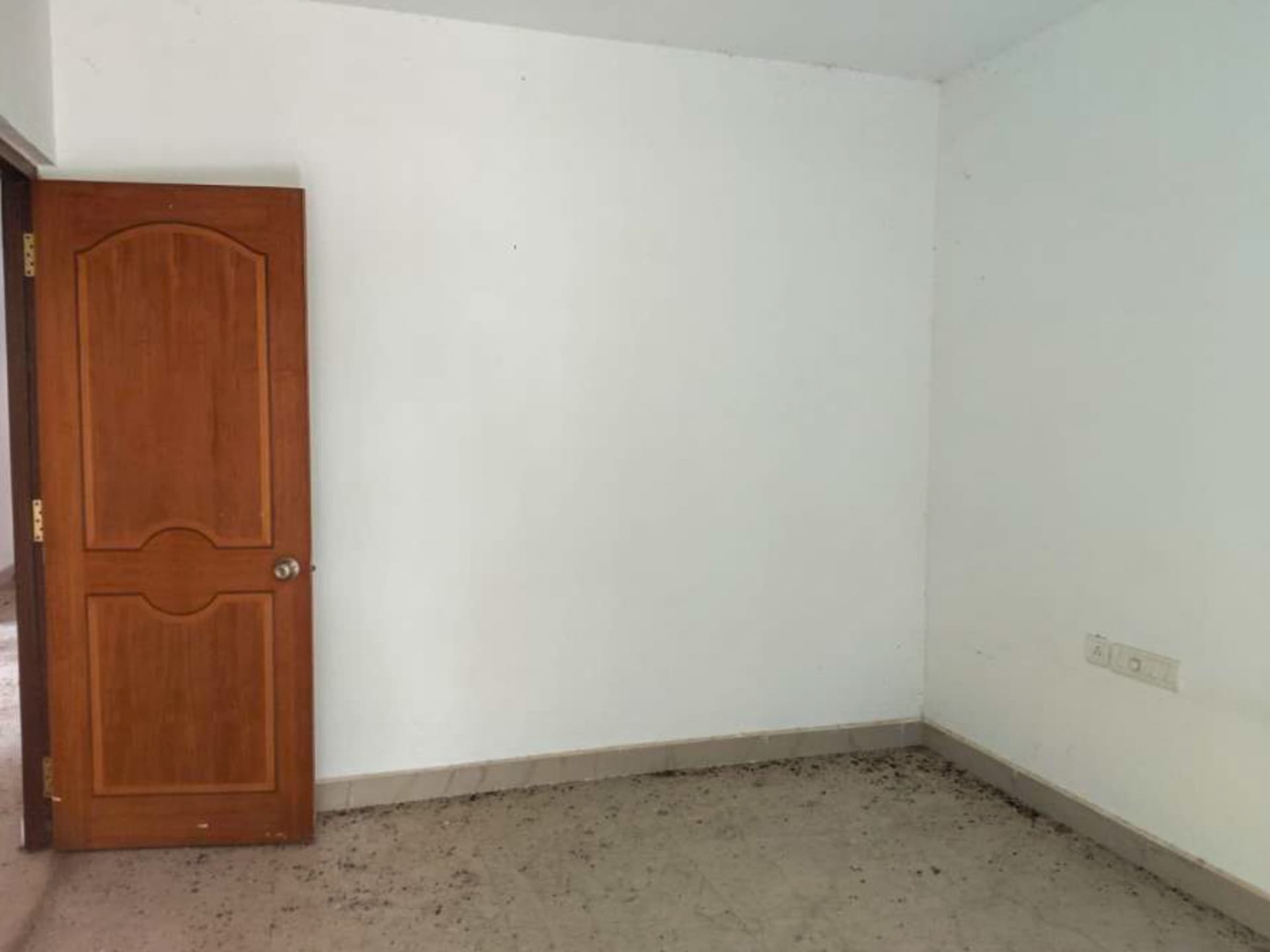 Property Photos 8