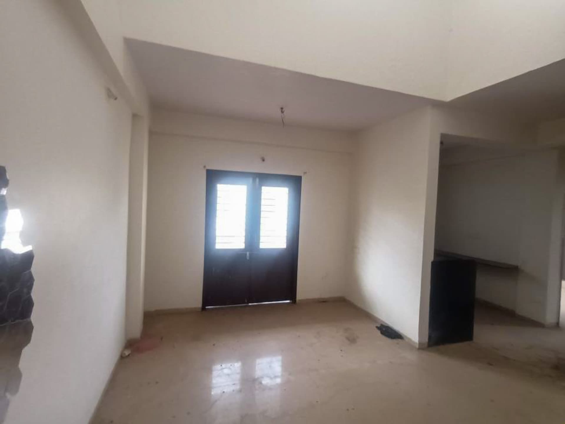 Property Photos 6