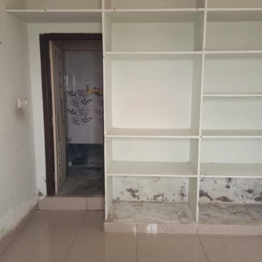 Property Photos 7