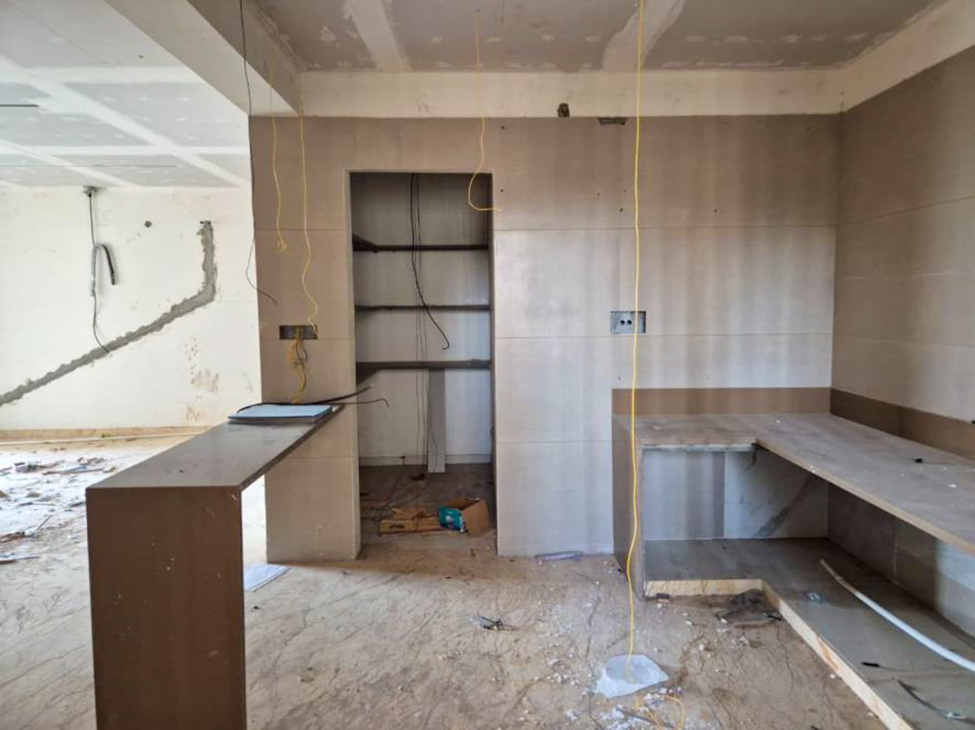 Property Photos 18