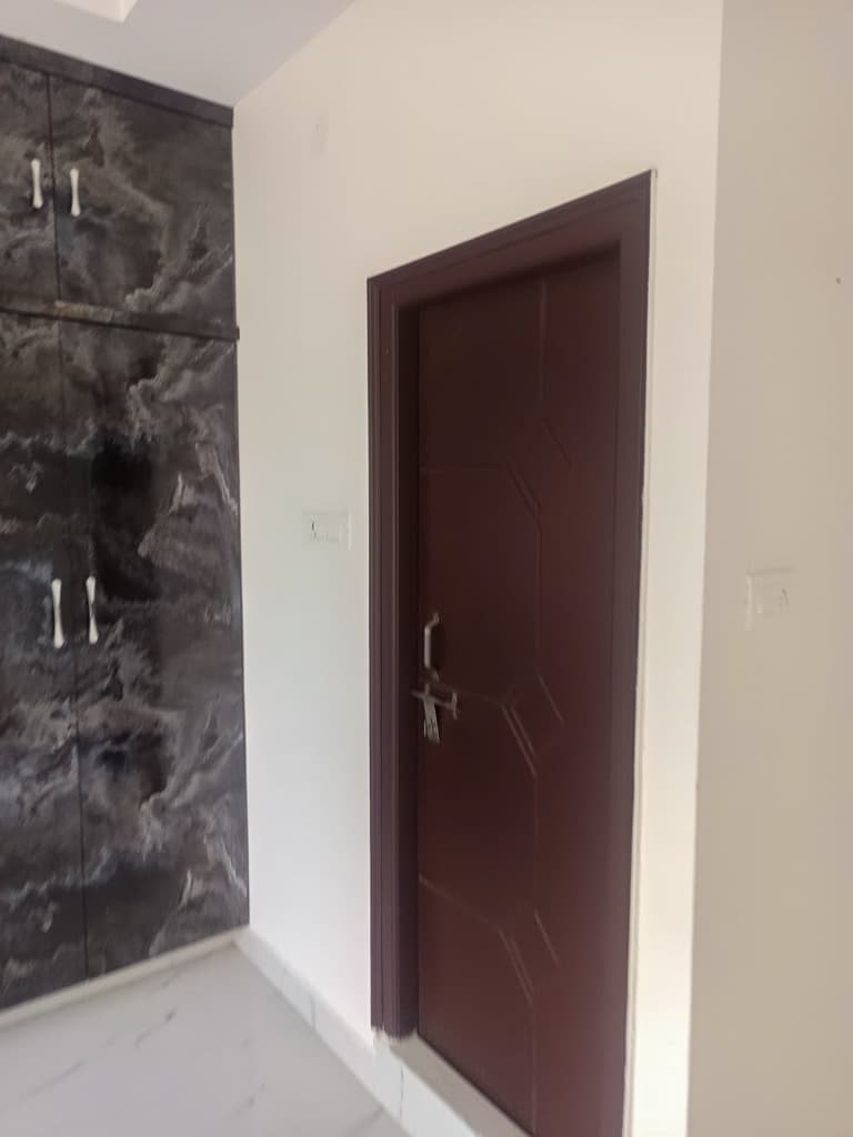 Property Photos 12