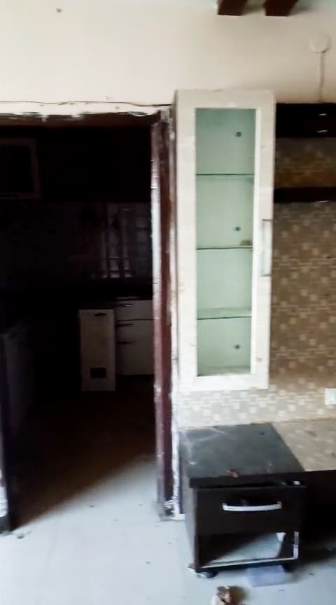 Property Photos 8