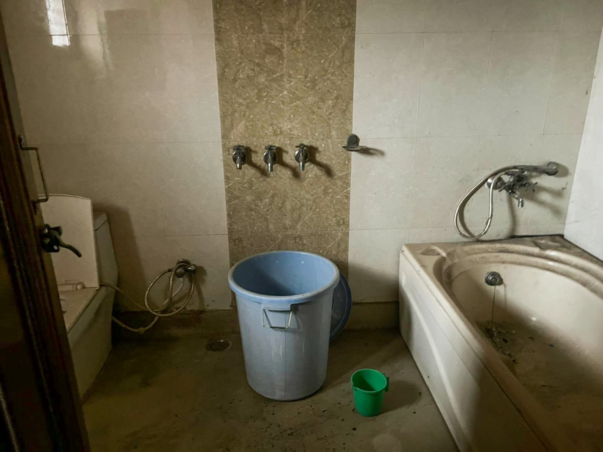 Property Photos 30