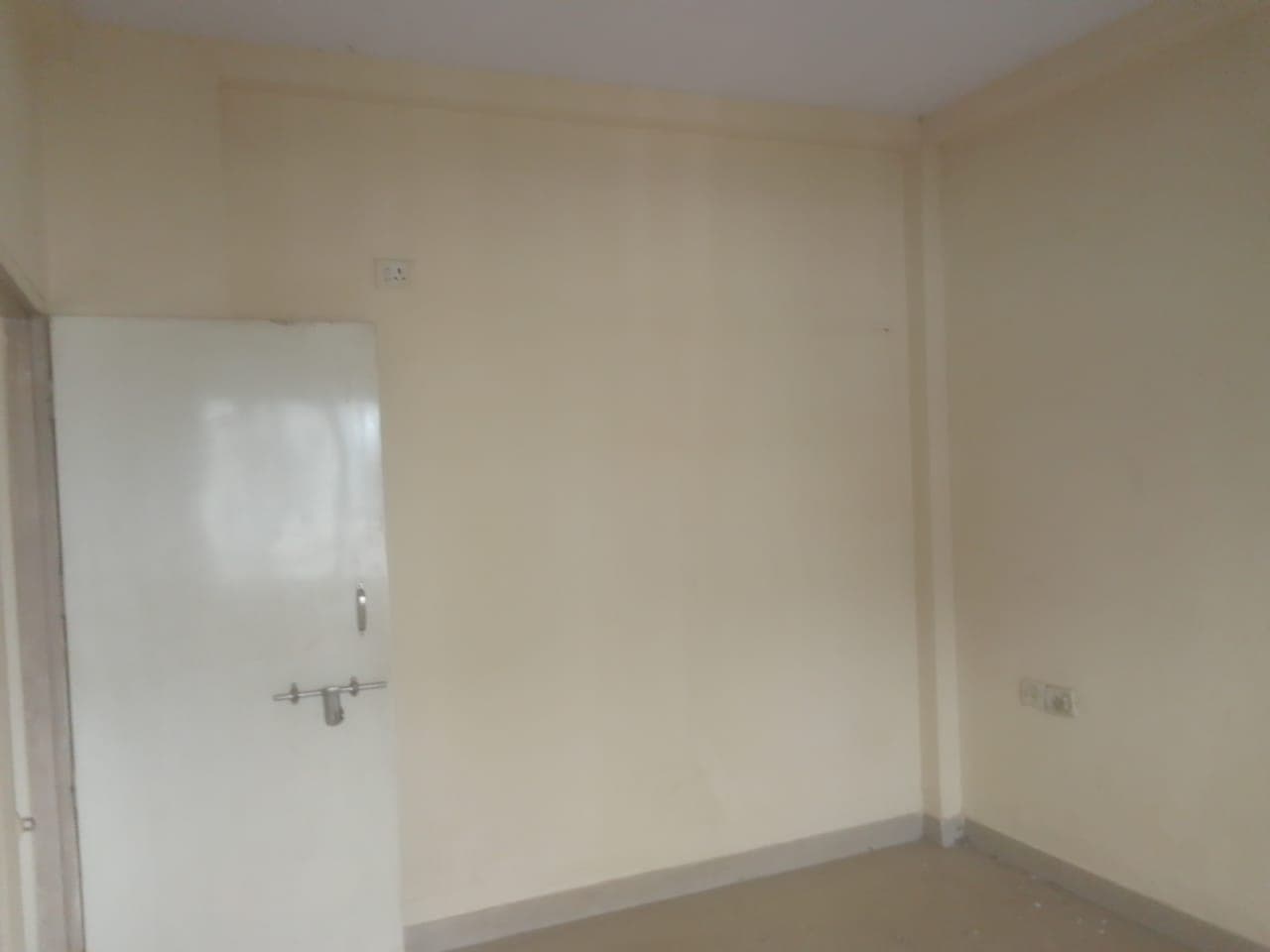 Property Photos 8