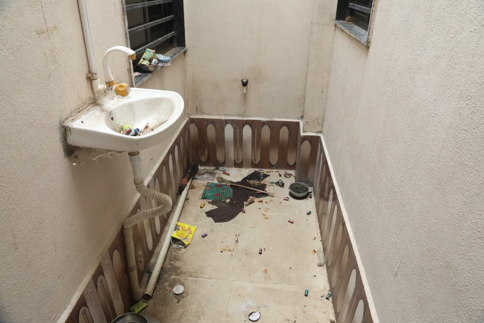 Property Photos 6