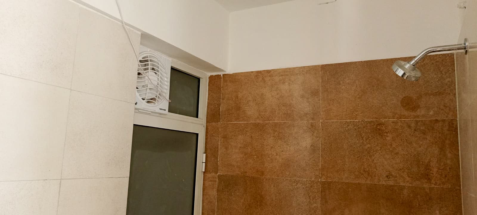 Property Photos 7