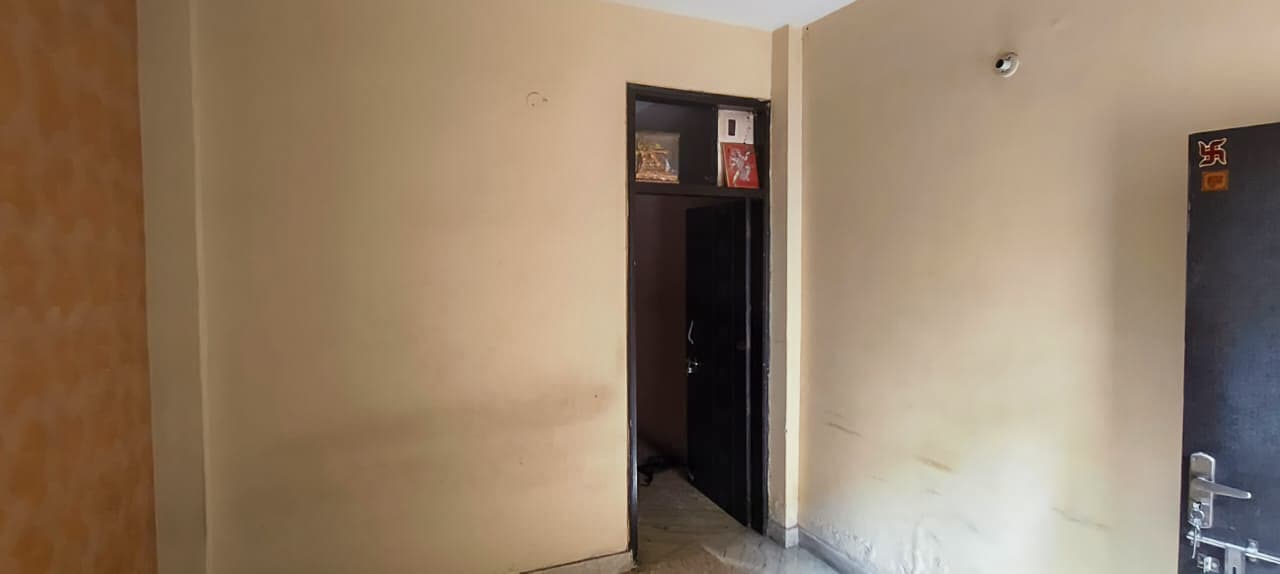 Property Photos 8