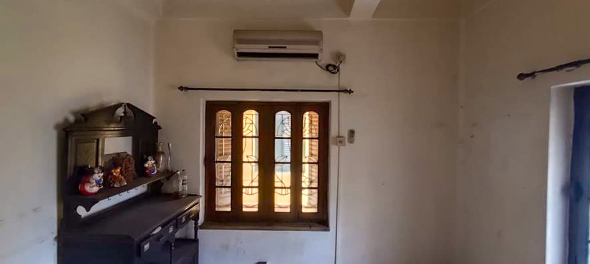 Property Photos 8