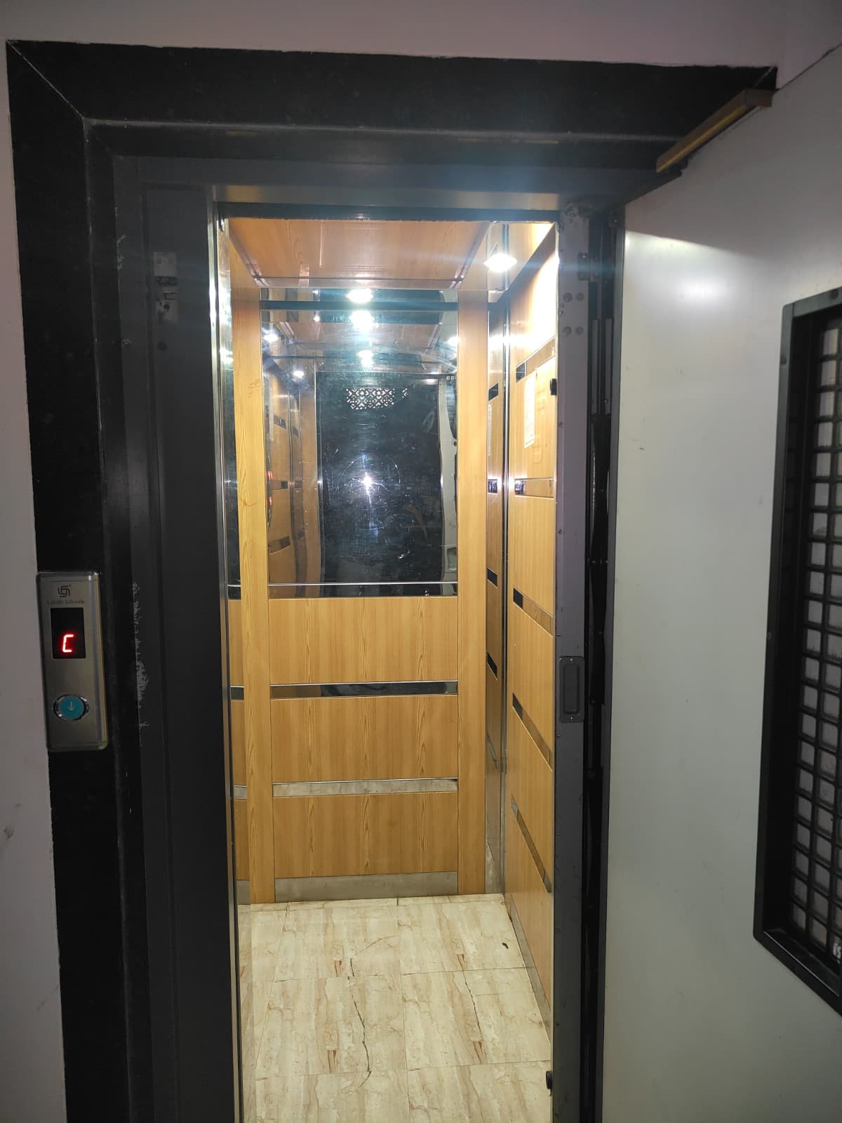 Property Photos 9