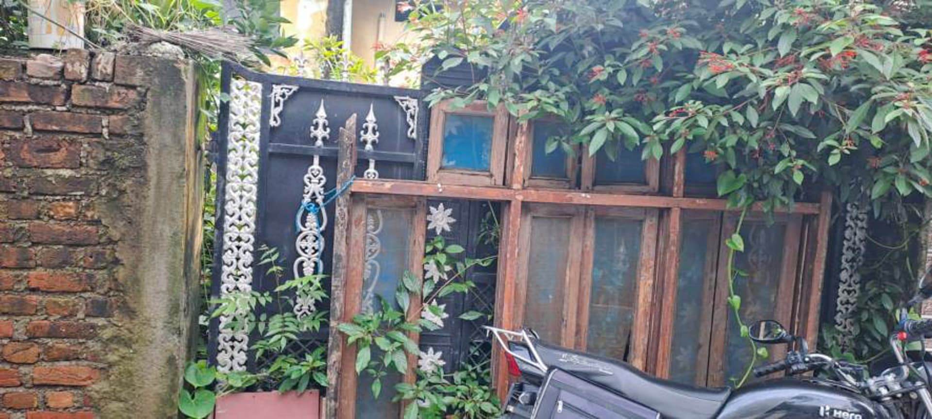 Property Photos 8