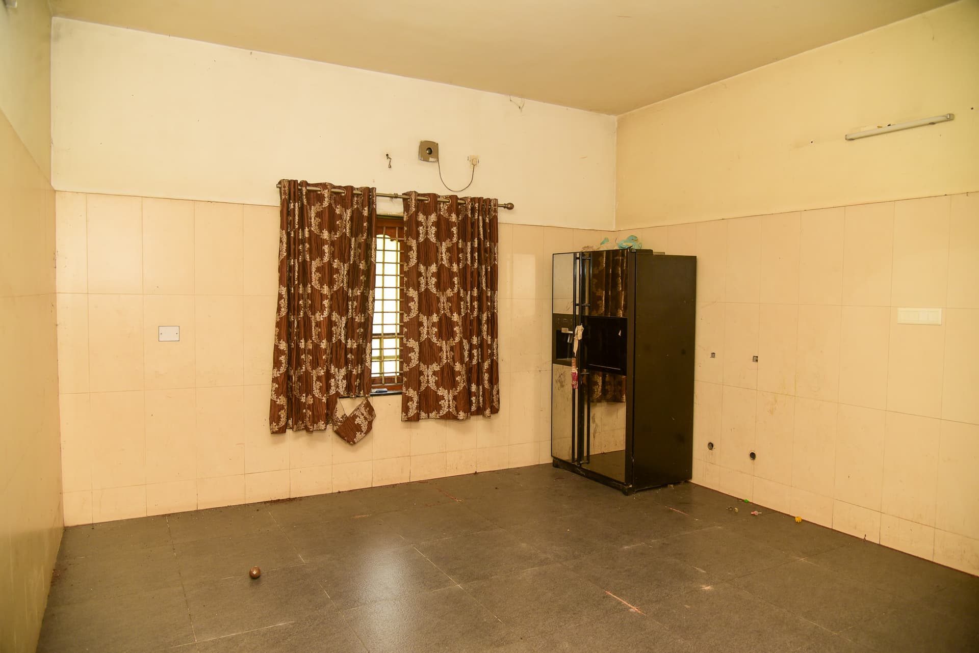Property Photos 6