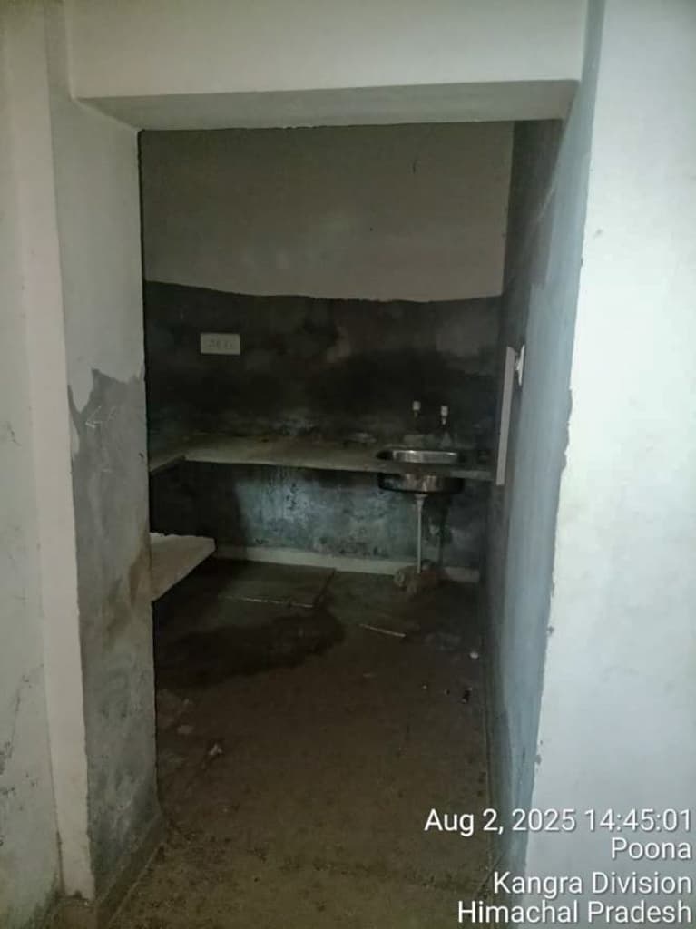 Property Photos 6