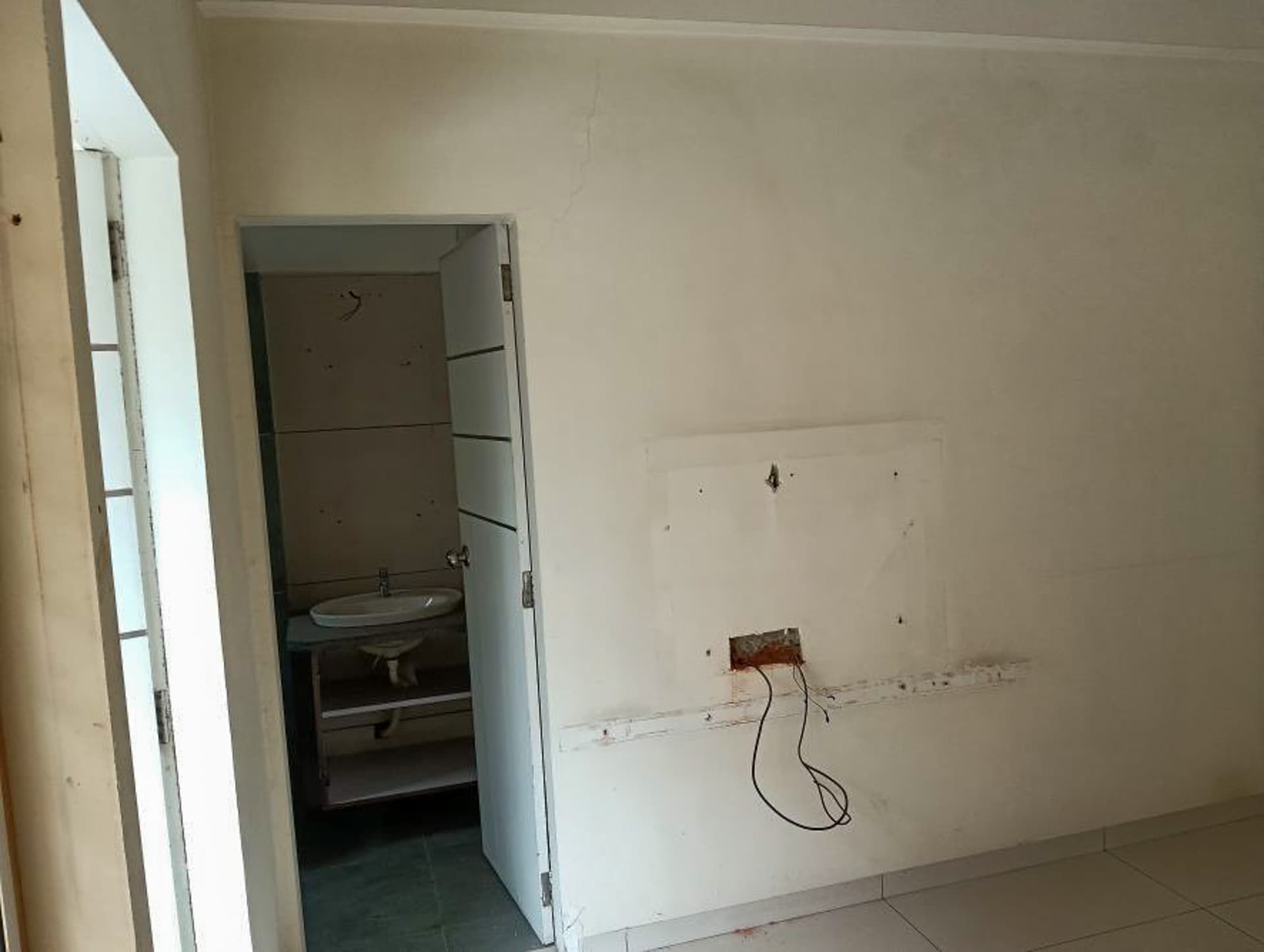 Property Photos 23