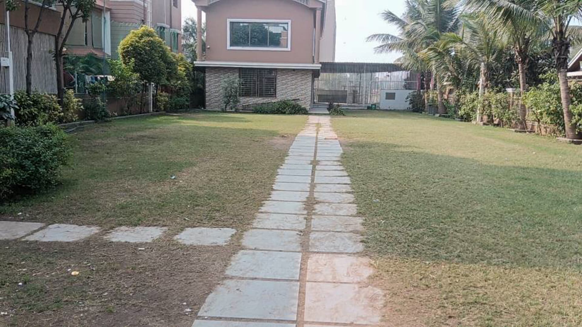 Property Photos 25