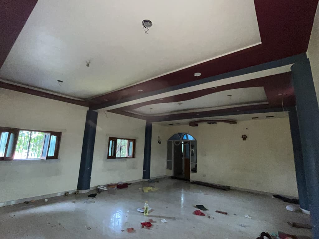 Property Photos 9