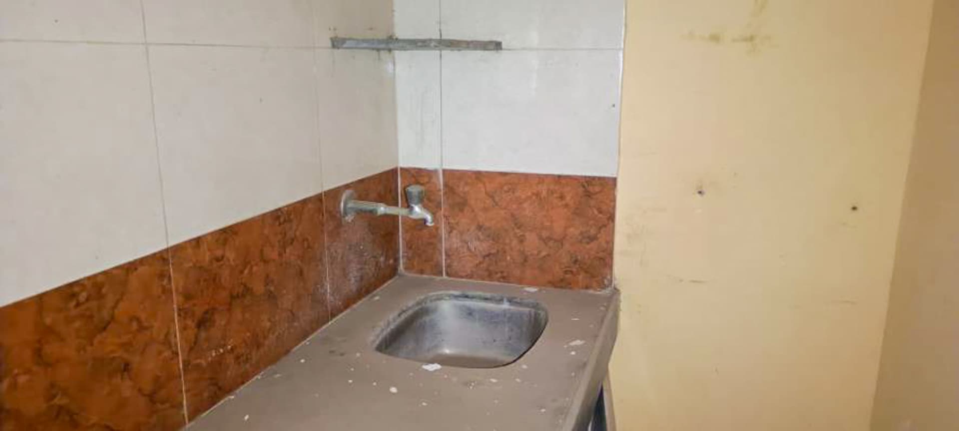Property Photos 6