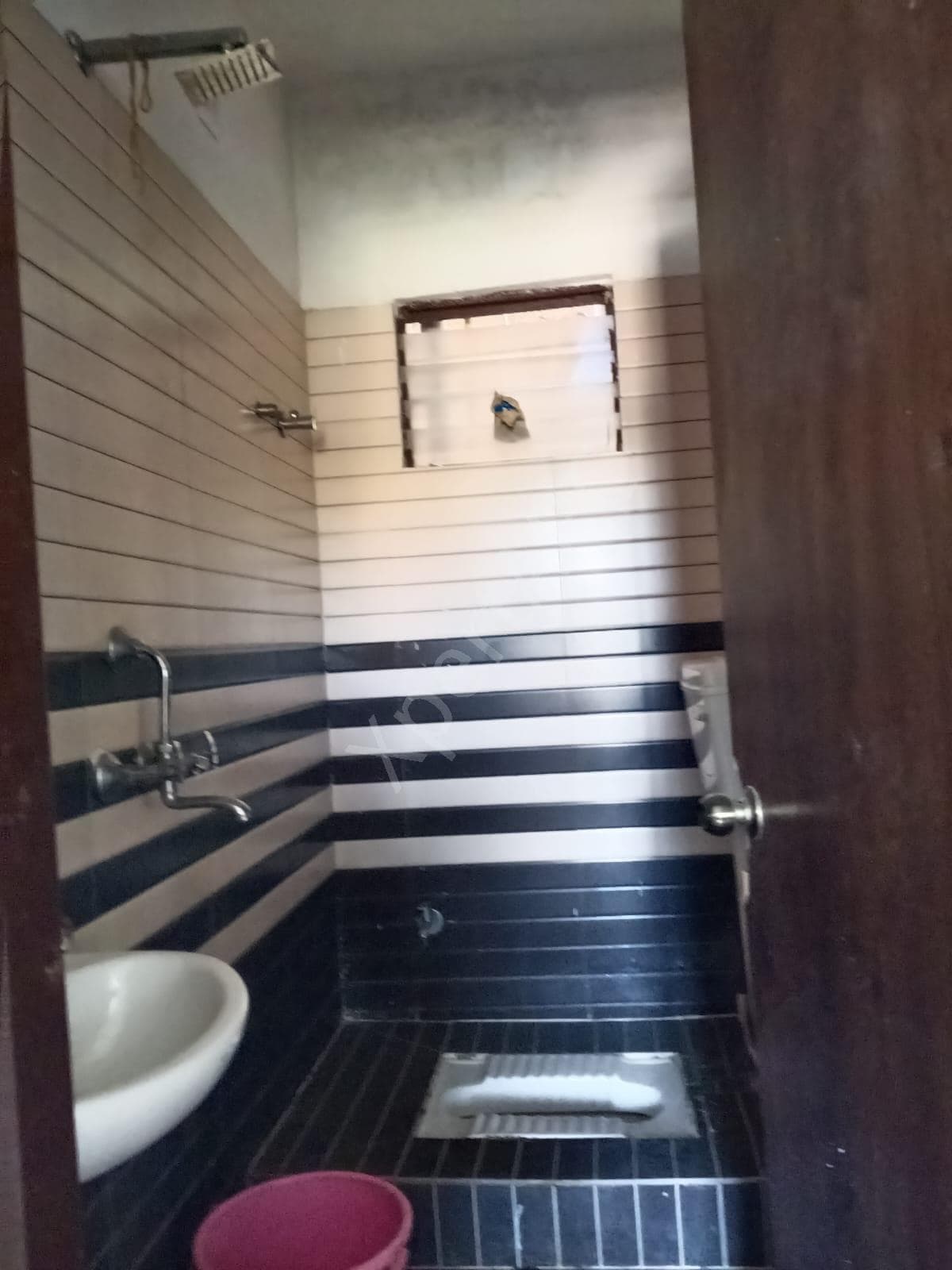 Property Photos 18