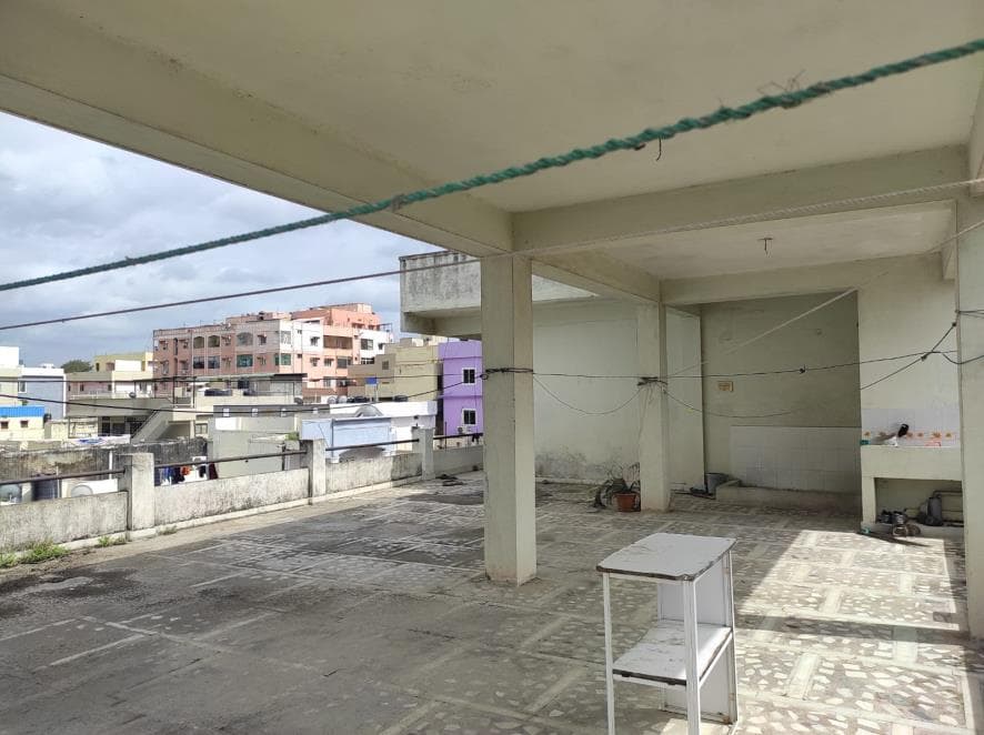 Property Photos 9