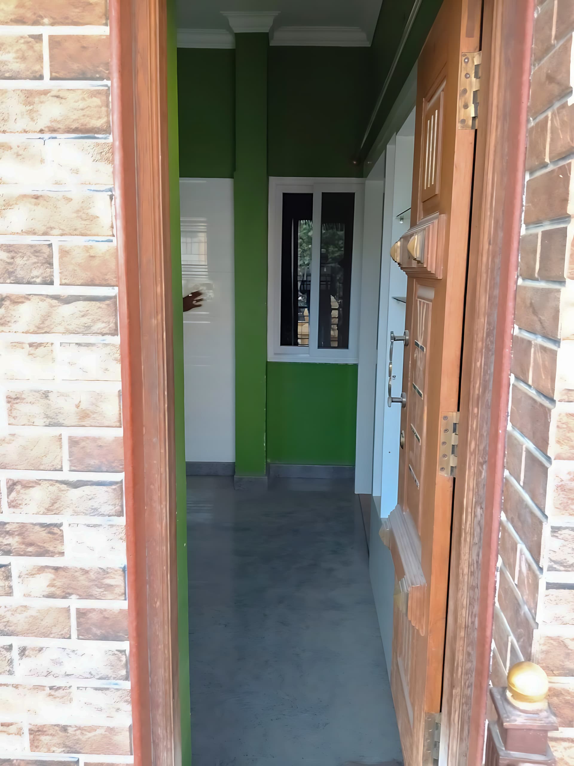 Property Photos 8
