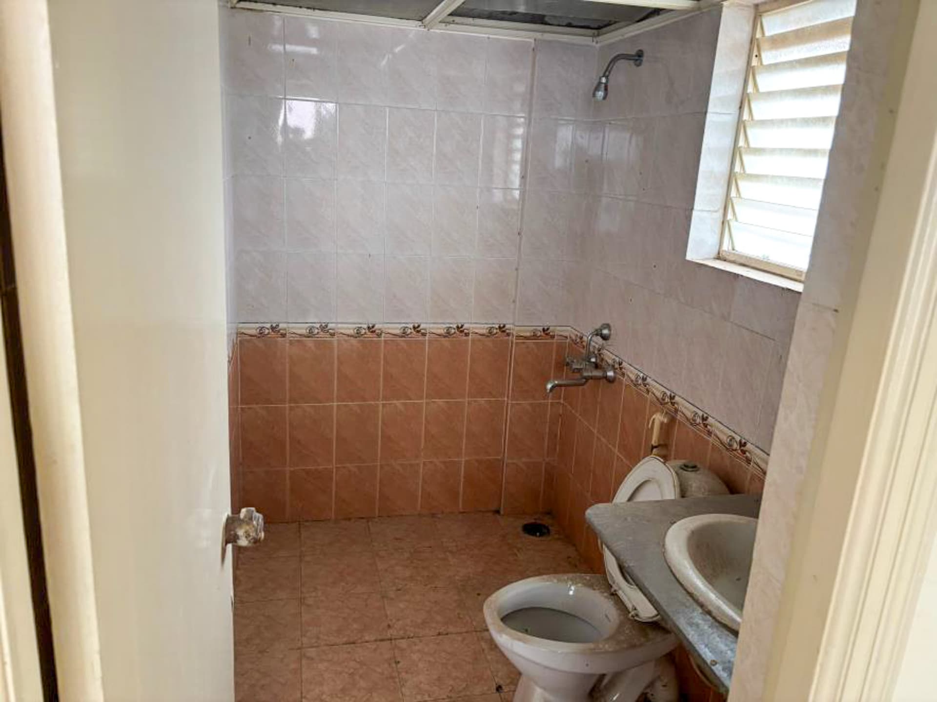 Property Photos 15