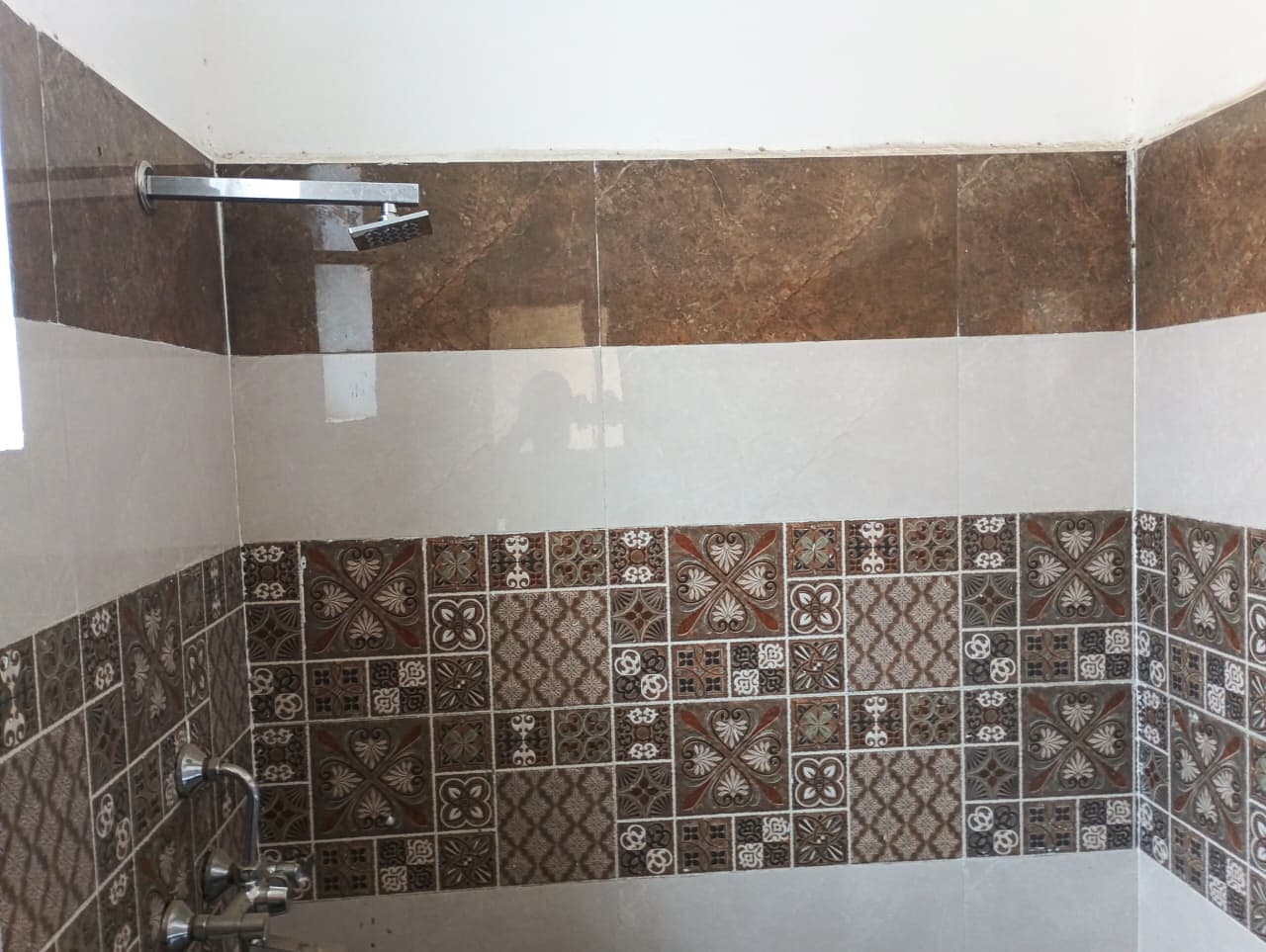 Property Photos 18