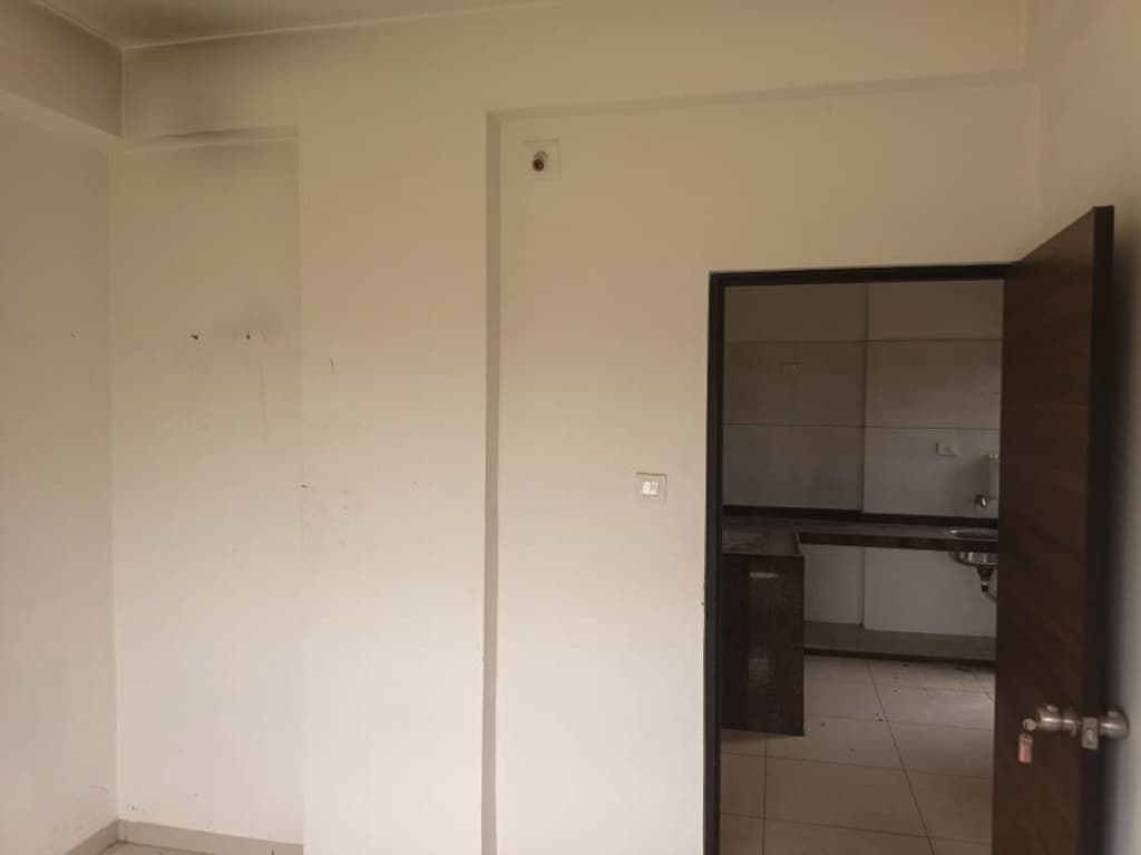Property Photos 4