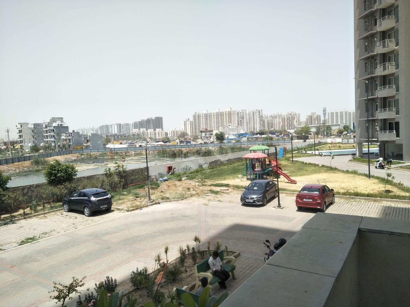 Property Photos 7