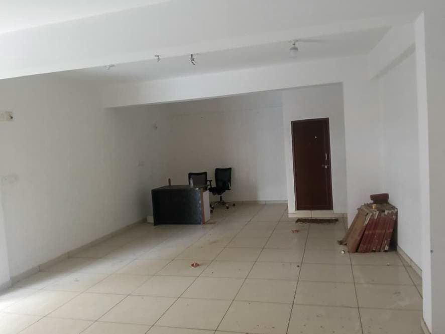 Property Photos 30