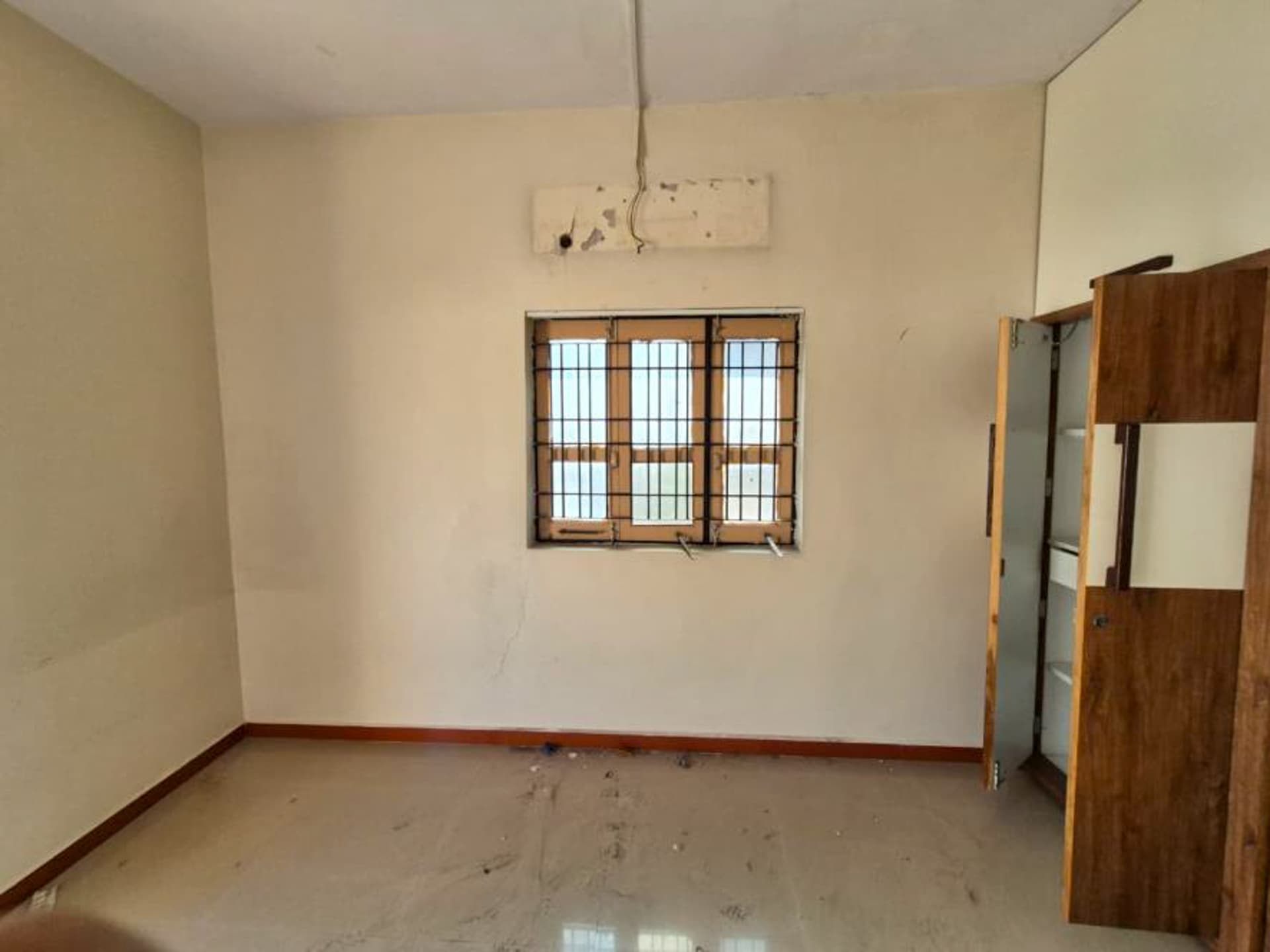 Property Photos 25