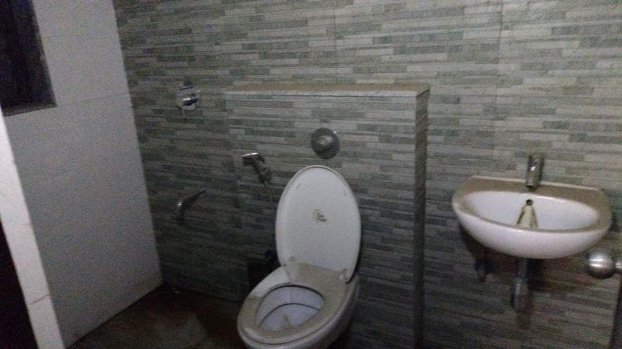 Property Photos 9