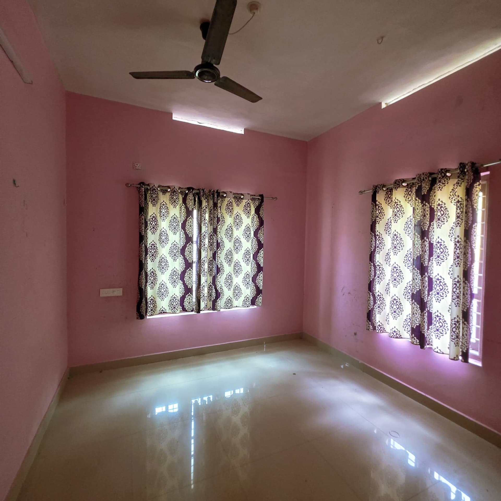 Property Photos 4