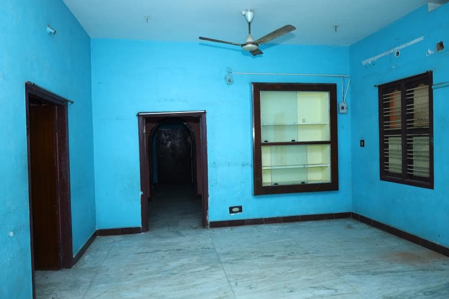 Property Photos 12