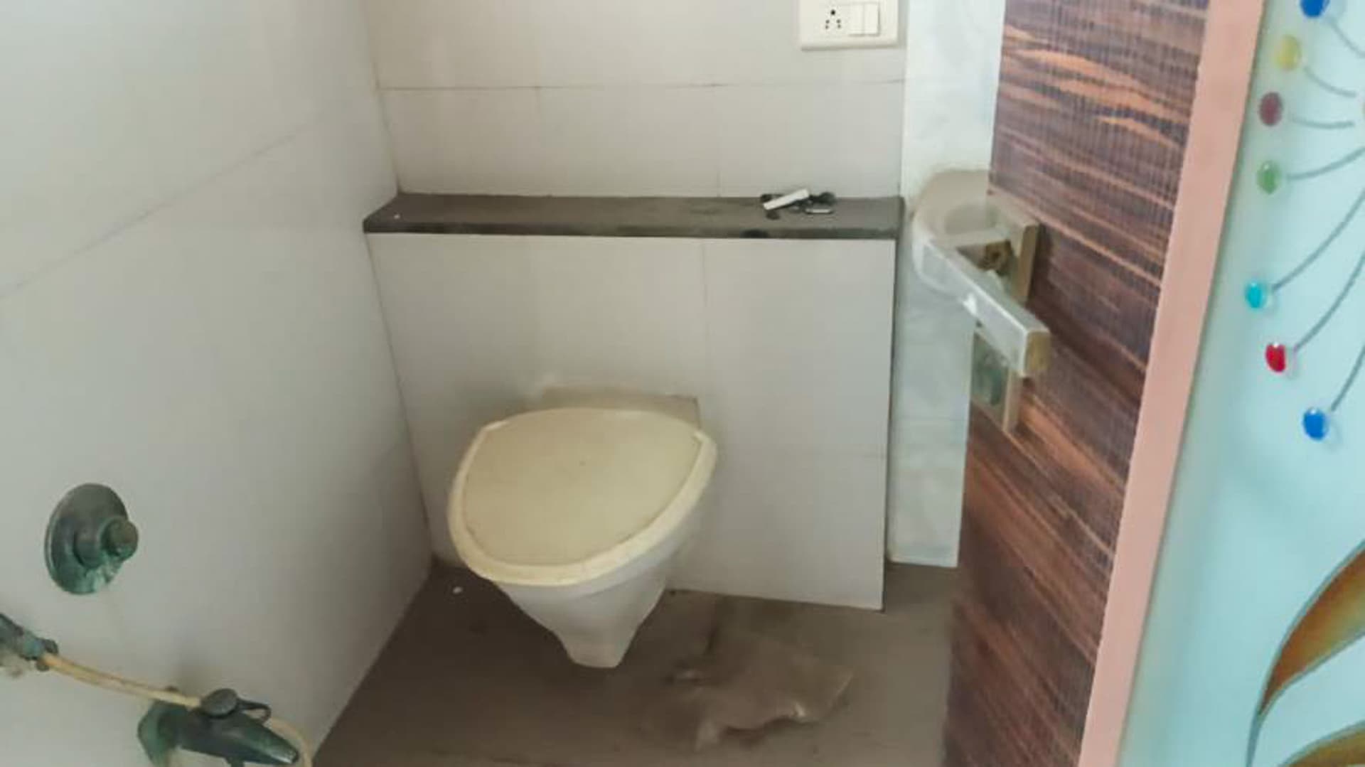 Property Photos 9