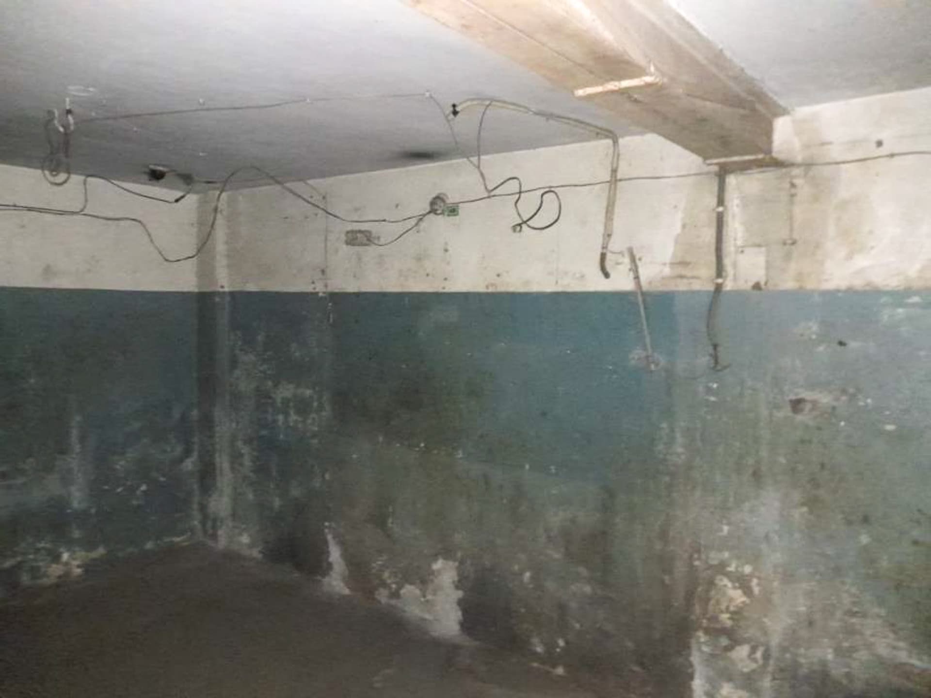 Property Photos 8