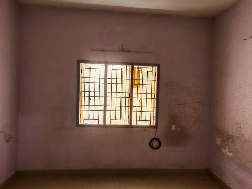 Property Photos 5