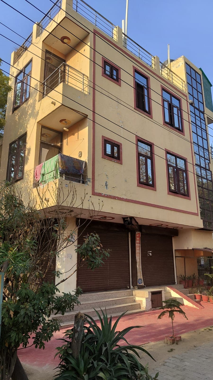 Property Photos 1