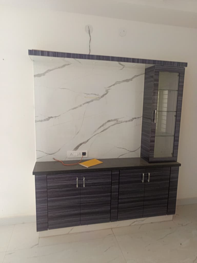 Property Photos 19