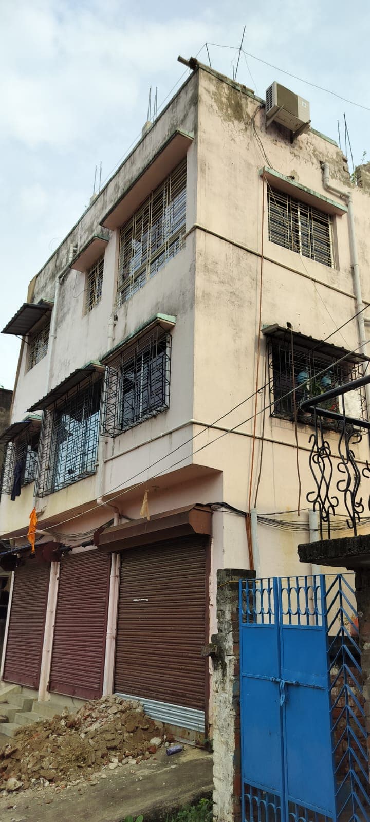 Property Photos 1