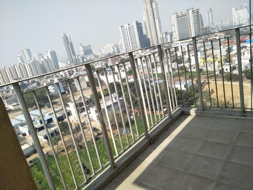 Property Photos 18