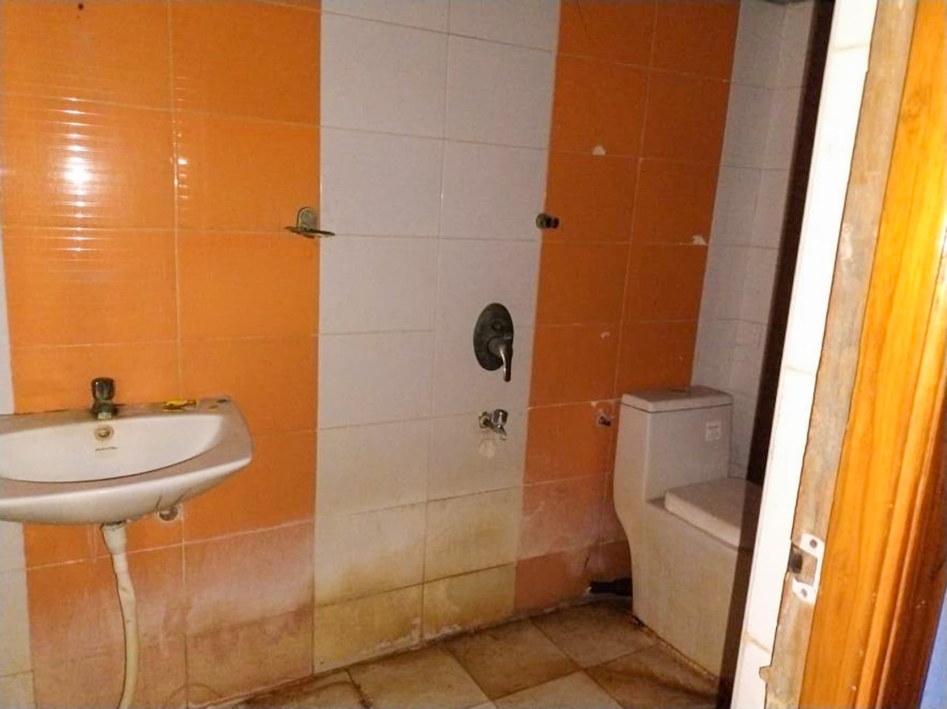 Property Photos 5