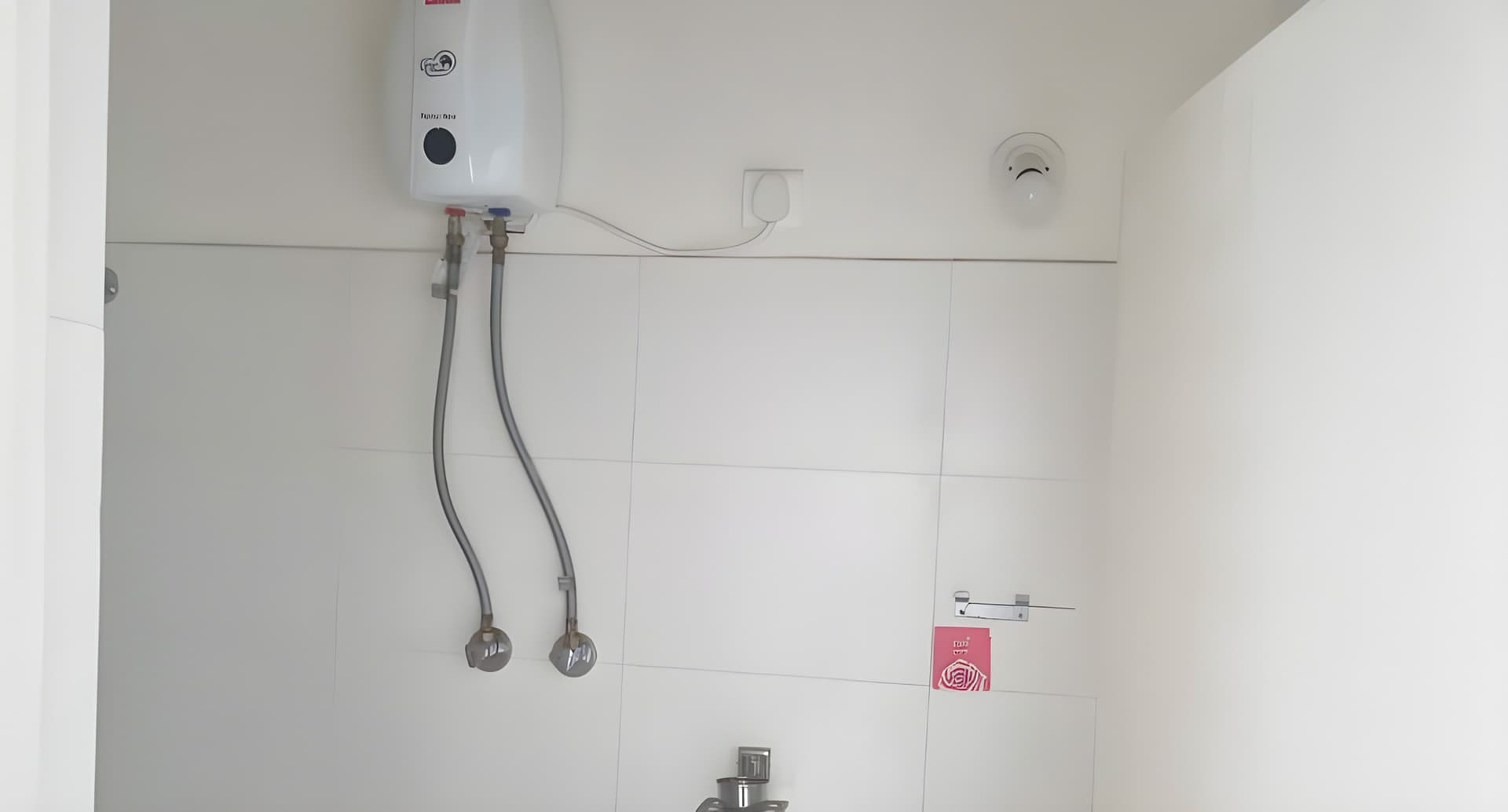 Property Photos 6