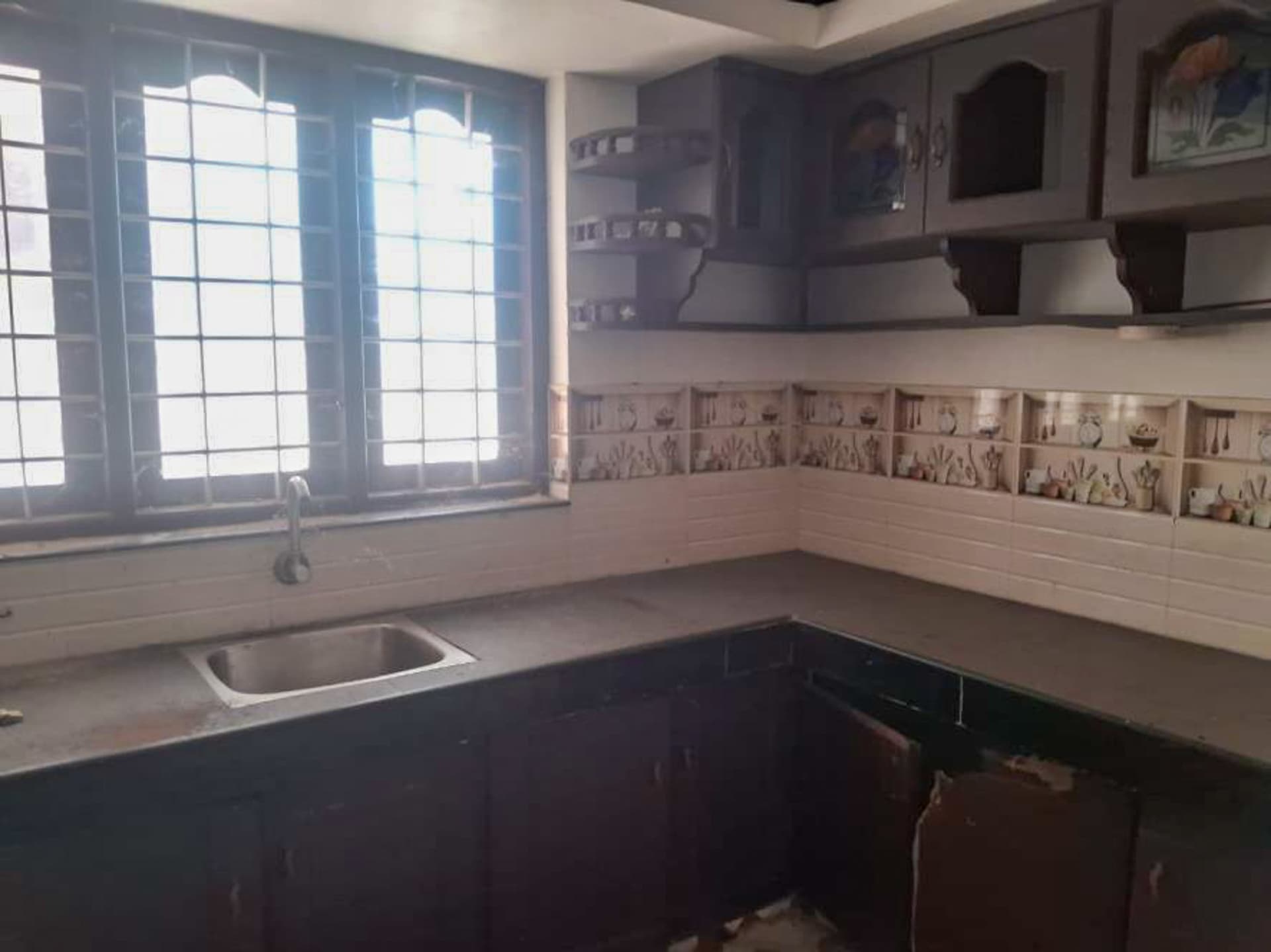 Property Photos 25