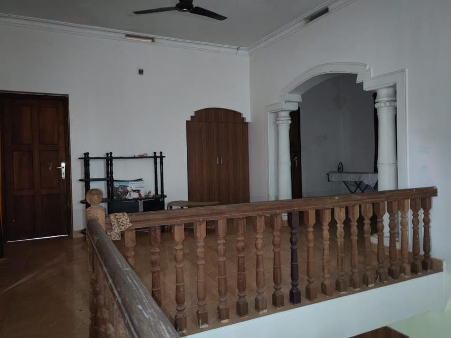 Property Photos 5