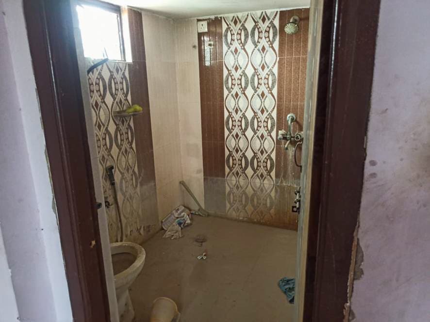 Property Photos 7