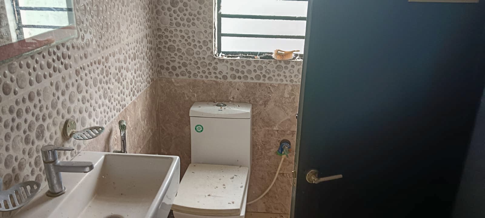 Property Photos 11