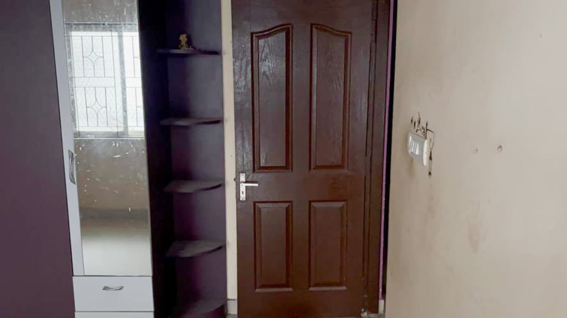 Property Photos 9