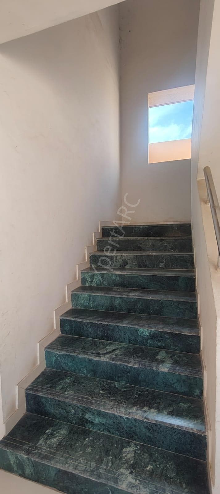 Property Photos 18