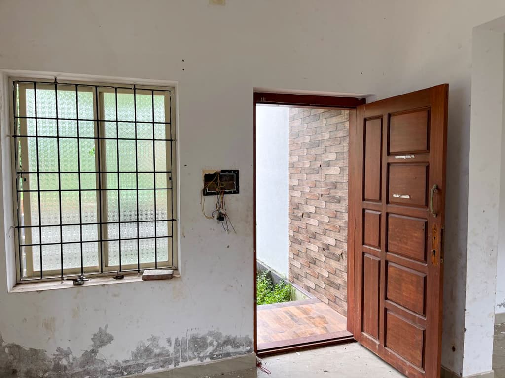 Property Photos 12