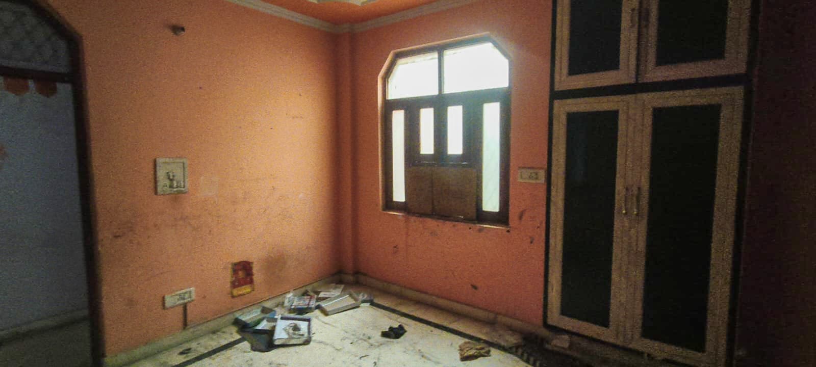 Property Photos 18