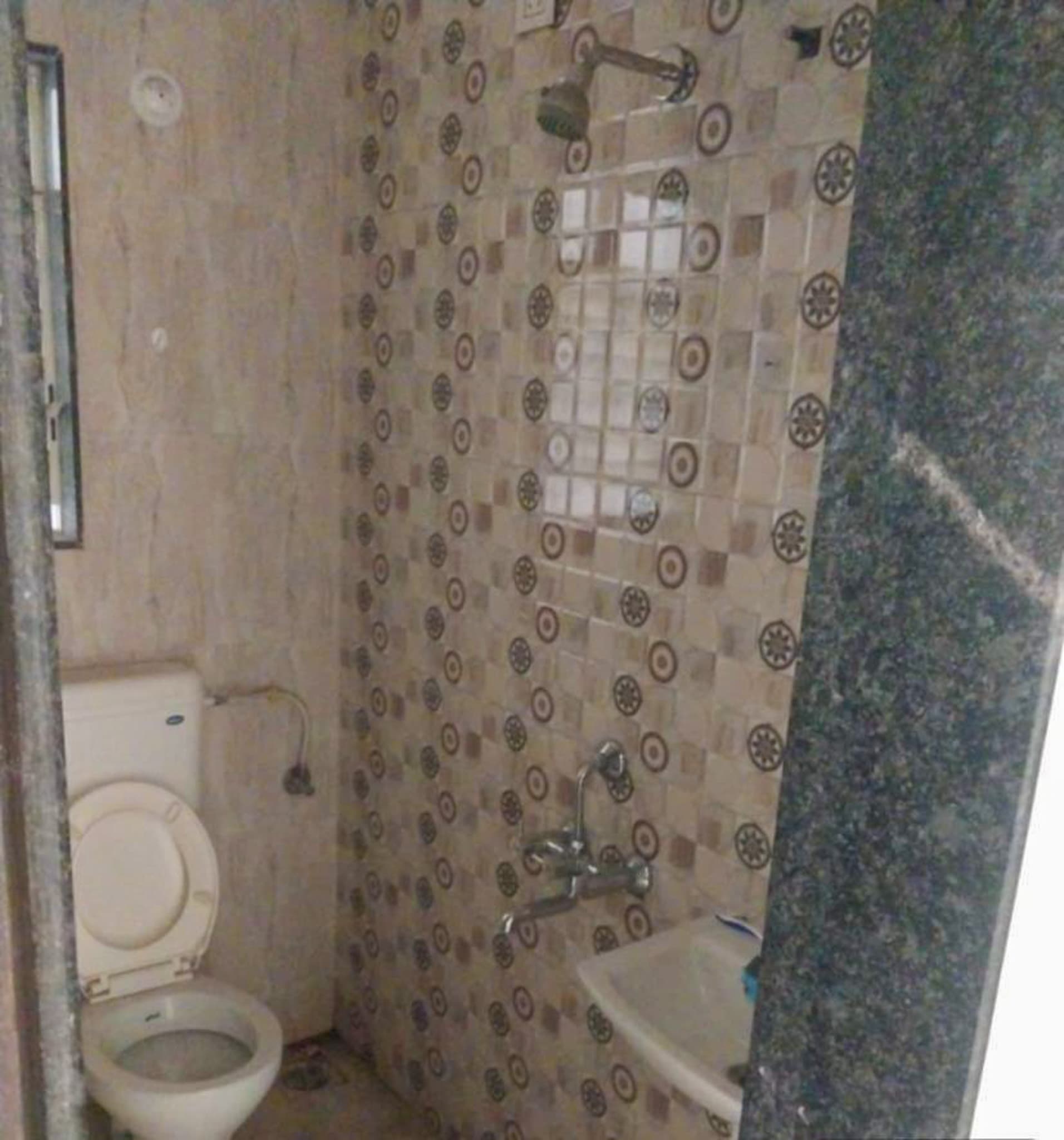 Property Photos 7